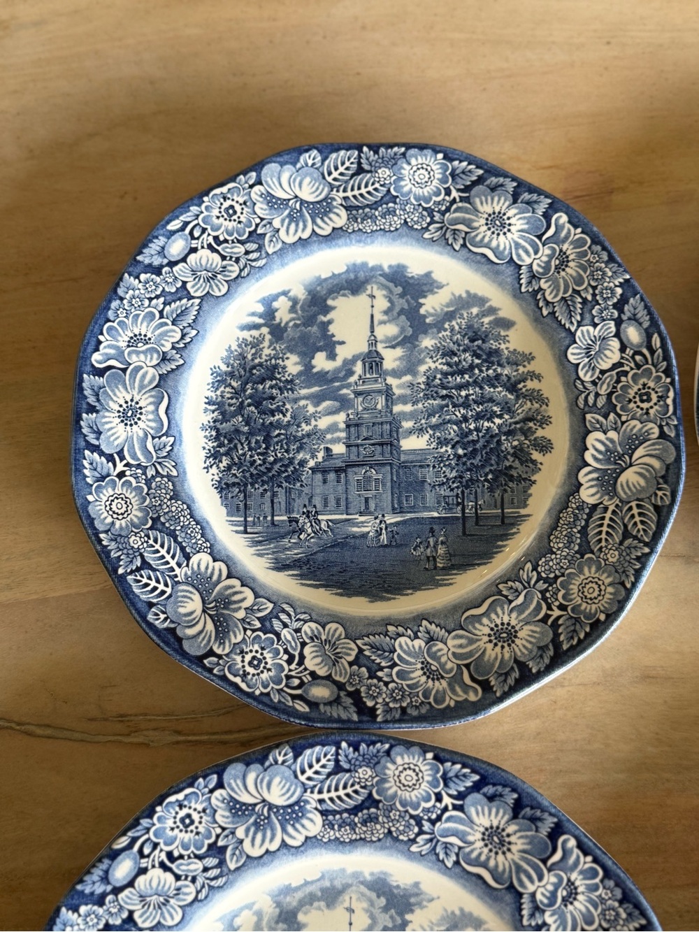 Gorgeous vintage set of 6 Liberty Blue Staffordshire Ironstone Dinner Plates - Picture 8 of 15